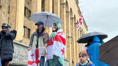 Протести біля парламенту Грузії 