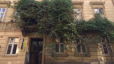 У Львові провели екскурсію перейменованими вулицями: як це було У Львові провели екскурсію перейменованими вулицями: як це було