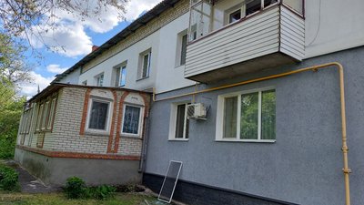 Ракетний обстріл Охтирки: як виглядають пошкоджені приміщення Ракетний обстріл Охтирки: як виглядають пошкоджені приміщення