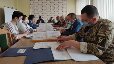 Ще 208 прикарпатських юнаків планують призвати на строкову військову службу Ще 208 прикарпатських юнаків планують призвати на строкову військову службу