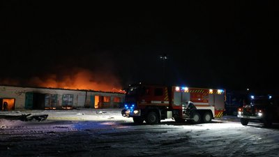 На Житомирщині горіли гаражі одного з підприємств На Житомирщині горіли гаражі одного з підприємств