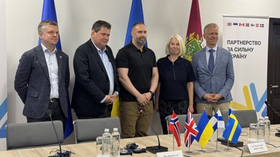 олег синєгубов, посли