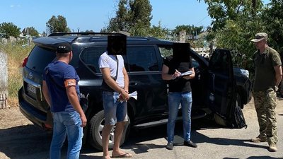На Херсонщині поліцейського викрито на збуті наркотиків На Херсонщині поліцейського викрито на збуті наркотиків