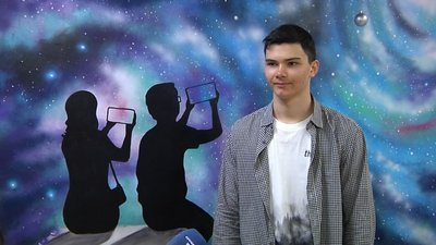 "Сіра миша таку маску не одягне": в Одесі школярі створюють світлодіодні маски "Сіра миша таку маску не одягне": в Одесі школярі створюють світлодіодні маски