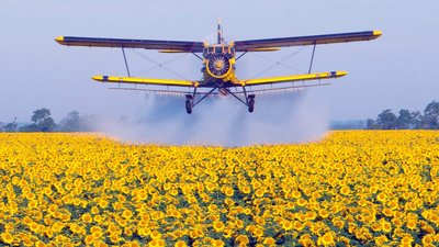 Рада дозволила ввозити до України пестициди без реєстрації від держави-виробника