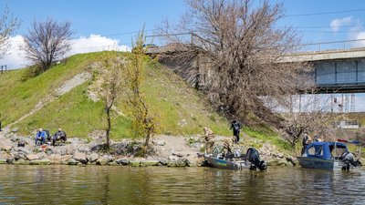 З початку нересту на Дніпропетровщині затримали понад 220 браконьєрів