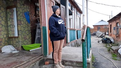 Пів року потому: хмельничани й досі чекають на відновлення житла після російського обстрілу Пів року потому: хмельничани й досі чекають на відновлення житла після російського обстрілу