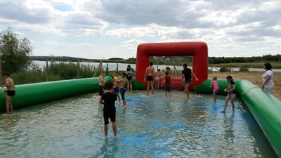 100 дітей, які постраждали від війни, безплатно відпочивають у таборі "Горбок" на Закарпатті 100 дітей, які постраждали від війни, безплатно відпочивають у таборі "Горбок" на Закарпатті