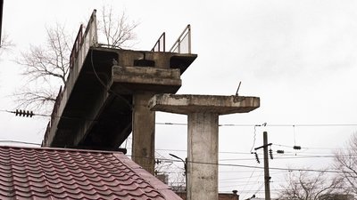 зруйнований міст. залізничний вокзал Кропивницький зруйнований міст. залізничний вокзал Кропивницький