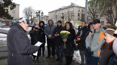 Вшанування пам’яті жертв Голокосту Вшанування пам’яті жертв Голокосту