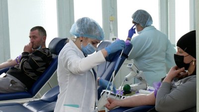 Донорство під час повітряних тривог: як працює Центр служби крові у Рівному