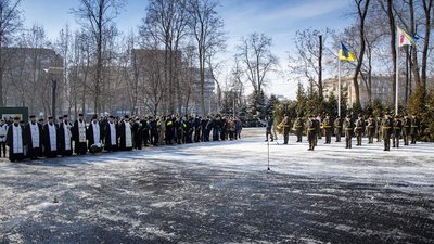 Дніпропетровщині вшановують пам'ять Героїв Небесної Сотні (ФОТОРЕПОРТАЖ) Дніпропетровщині вшановують пам'ять Героїв Небесної Сотні (ФОТОРЕПОРТАЖ)