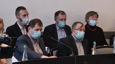 Депутати Хмельницької міськради розділили 90 мільйонів бюджетних коштів. На що дали гроші