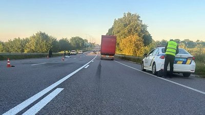 Місце дорожньо-транспортної пригоди поблизу села Антонівці Хмельницького району