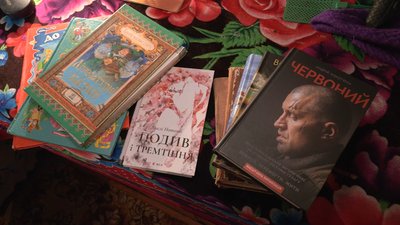 Читає до шести книжок у тиждень. Ольга Чернова, 85 років Читає до шести книжок у тиждень. Ольга Чернова, 85 років