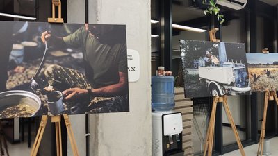 У Тернополі відкрили фотовиставку "Нескорені" від одеських фотографів У Тернополі відкрили фотовиставку "Нескорені" від одеських фотографів