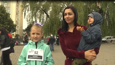 Понад 300 волинян долучилися до Всеукраїнського забігу в пам'ять про загиблих військових Понад 300 волинян долучилися до Всеукраїнського забігу в пам'ять про загиблих військових