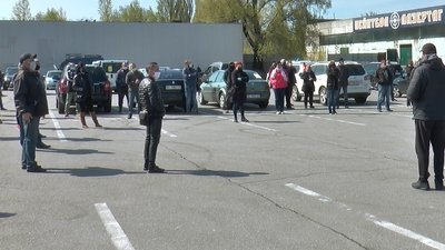Збір підприємців біля ТРЦ "Екватор" Збір підприємців біля ТРЦ "Екватор"