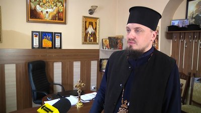 Виконком міськради вивчає документи на право користування земельними ділянками та будівлями церков УПЦ МП у Житомирі