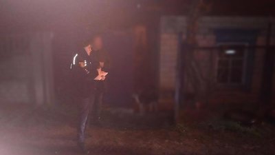 На Полтавщині оберуть запобіжний захід чоловікові, який, ймовірно, вбив родича На Полтавщині оберуть запобіжний захід чоловікові, який, ймовірно, вбив родича