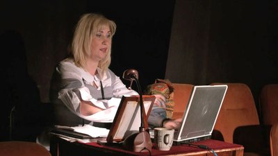 Волинський облмуздрамтеатр готує прем'єру на камерній сцені про українських заробітчанок Волинський облмуздрамтеатр готує прем'єру на камерній сцені про українських заробітчанок