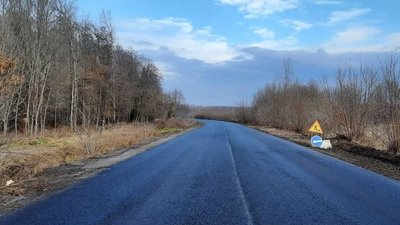 Між двома селами на Волині ремонтують відрізок дороги регіонального значення