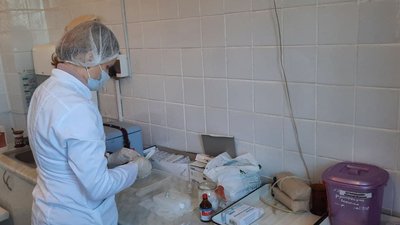 Четверта хвиля COVID-19: де у Херсоні зробити бустерну дозу вакцини Четверта хвиля COVID-19: де у Херсоні зробити бустерну дозу вакцини