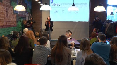 15 соціальних проєктів минулоріч реалізувала організація "AIESEC" у Івано-Франківську 15 соціальних проєктів минулоріч реалізувала організація "AIESEC" у Івано-Франківську