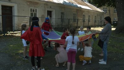 Майстер-класи у літній школі "Я можу" Майстер-класи у літній школі "Я можу"