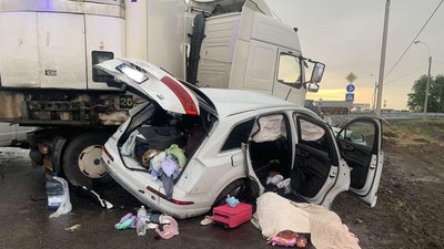 На Херсонщині під час аварії загинули подружжя та їх 6-річна донька з Кіровоградщини