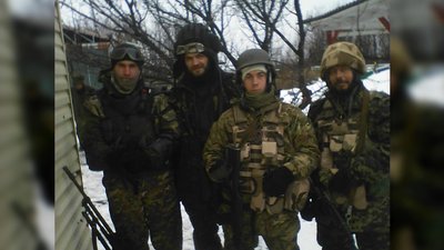 До Донецького аеропорту Назарій Чепко потрапив у віці 20 років і був чи не наймолодшим учасником оборони Донецького летовища. До Донецького аеропорту Назарій Чепко потрапив у віці 20 років і був чи не наймолодшим учасником оборони Донецького летовища.