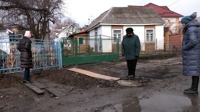 Ремонт вулиці Шевченка у Рівному поки не завершать. Чиновник пояснив причину