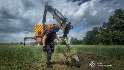 Сапери ДСНС Чернігівщини вилучили бойову частину крилатої ракети Х-101