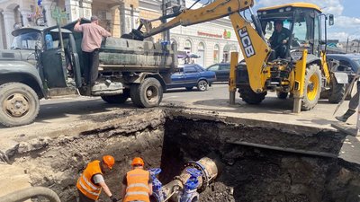 У Житомирі на Лятошинського реконструюють майже пів кілометра водопровідної мережі У Житомирі на Лятошинського реконструюють майже пів кілометра водопровідної мережі
