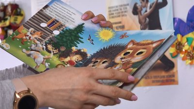 Попит є постійно: черкаські волонтери збирають книги для переселенців Попит є постійно: черкаські волонтери збирають книги для переселенців