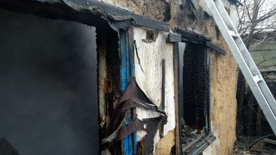 У пожежі на Донеччині загинули двоє людей — ДСНС У пожежі на Донеччині загинули двоє людей — ДСНС