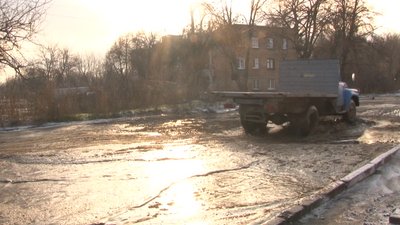 У Черкасах тридцять років не ремонтують дорогу. СУСПІЛЬНЕ | ВІДЕОНОВИНИ