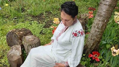 "Тікала в ній від німців вагітна з чотирма дітьми": історія однієї вишиванки з Черкащини "Тікала в ній від німців вагітна з чотирма дітьми": історія однієї вишиванки з Черкащини