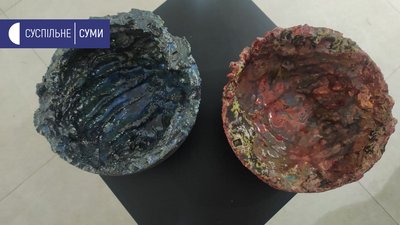 «Прибульці» у сумському Артпросторі - кераміст Юрій Мусатов презентував свої роботи «Прибульці» у сумському Артпросторі - кераміст Юрій Мусатов презентував свої роботи