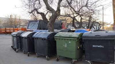 Прибирання сміття у Полтаві Прибирання сміття у Полтаві