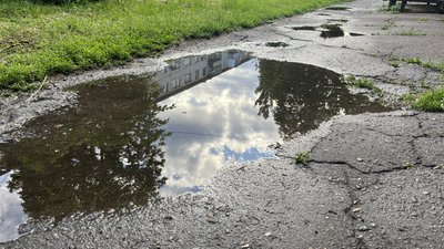 На Полтавщині 16 червня буде грози, град і шквали до 20 метрів за секунду: прогноз погоди