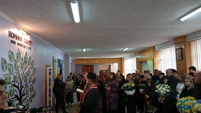 Стела "Коріння пам’яті", 19 школа, Тернопіль, відкриття стели "Коріння пам’яті"
