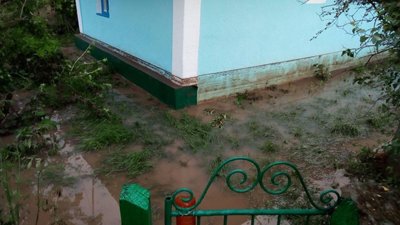 На Вінниччині через негоду підтопило село На Вінниччині через негоду підтопило село
