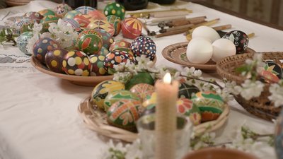Квіткові орнаменти та багатство кольорів: які традиції розпису писанки на Полтавщині Квіткові орнаменти та багатство кольорів: які традиції розпису писанки на Полтавщині