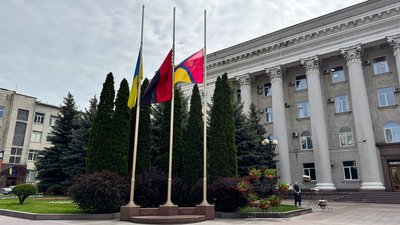 У Кропивницькому 15 травня оголосили День жалоби за загиблими у Києві — Суспільне