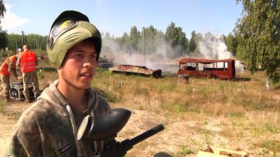 На полігоні під Житомиром 40 пластунів із табору "Легіон" пройшли вишкіл десантника