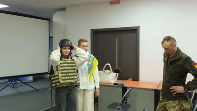 Гендер для всіх: у Тернополі студенткам розповіли, як долати стереотипи Гендер для всіх: у Тернополі студенткам розповіли, як долати стереотипи