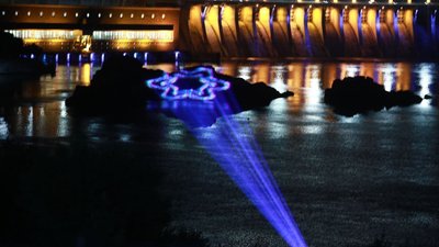 Лазерне шоу у Запоріжжі презентують до Дня захисників України Лазерне шоу у Запоріжжі презентують до Дня захисників України