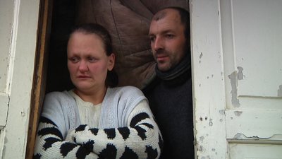 У Житомирі соцслужби вилучили з родини 5 малолітніх дітей: волонтери несуть їм у лікарню їжу та речі У Житомирі соцслужби вилучили з родини 5 малолітніх дітей: волонтери несуть їм у лікарню їжу та речі