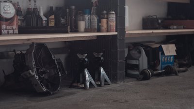 Одеський волонтер купив два позашляховики і три мотоцикли для ЗСУ Одеський волонтер купив два позашляховики і три мотоцикли для ЗСУ